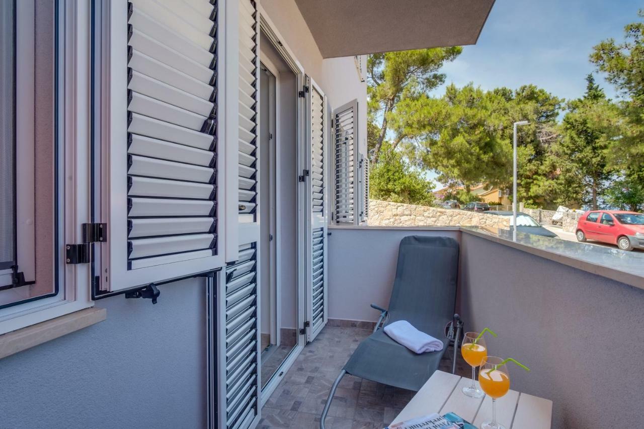 Apartman Filip มาลีโลชินจ์ ภายนอก รูปภาพ